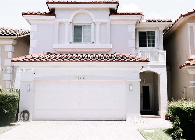 Property at 10919 NW 67th Ter, Doral, FL 33178, 4 beds, 2.5 baths