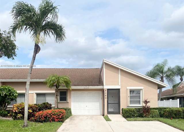 Property at 8089 Sweetbriar Way #8089, Boca Raton, FL 33496, 2 beds, 2 baths