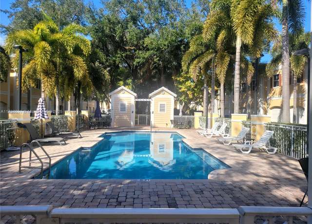 Property at 531 SW 18th Ave #41, Fort Lauderdale, FL 33312, 3 beds, 2.5 baths