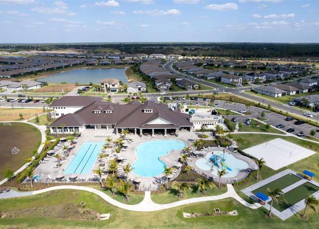 Property at 14275 Pine Lodge Ln, FL 33913, 3 beds, 2.5 baths