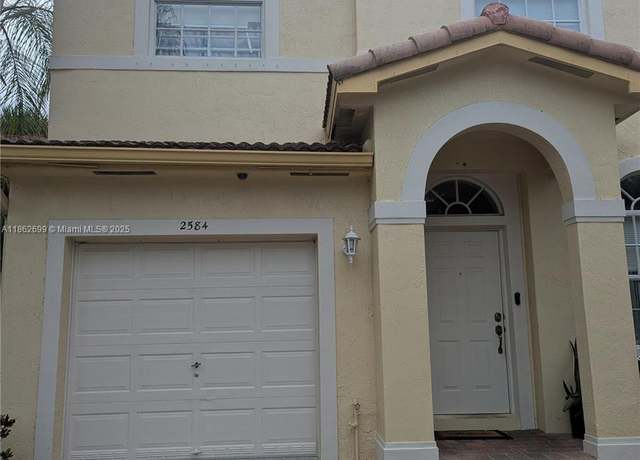 Property at 2584 SW 84th Ter #101, Miramar, FL 33025, 4 beds, 3.5 baths