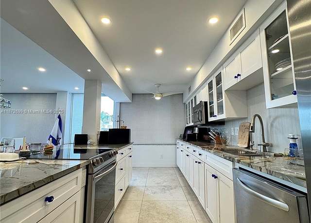 Property at 3589 S Ocean Blvd #306, South Palm Beach, FL 33480, 2 beds, 2 baths