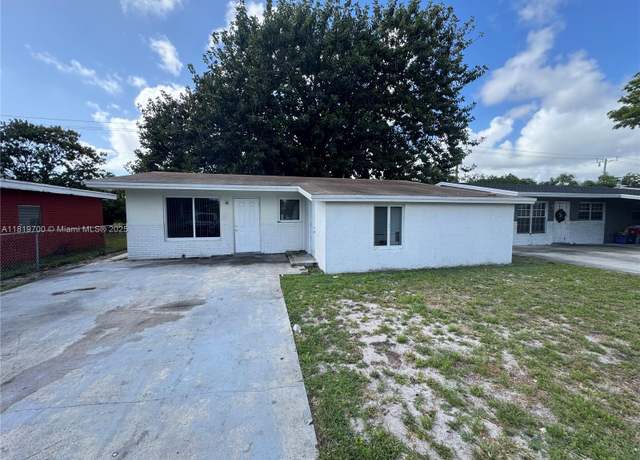 Property at 2720 NW 2nd St, Pompano Beach, FL 33069, 3 beds, 2 baths