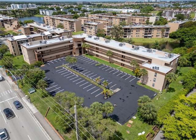 Property at 706 NW 87th Ave #302, Miami, FL 33172, 2 beds, 2 baths