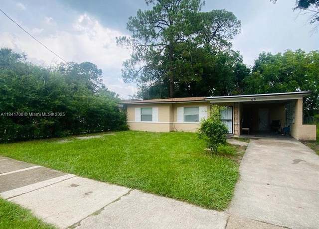 Property at 69 W 45 St, Jacksonville, FL 32208, 2 beds, 1 bath