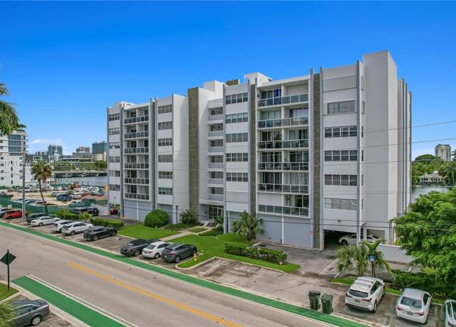 Property at 9381 E Bay Harbor Dr Unit 401N, Bay Harbor Islands, FL 33154, 1 bed, 1.5 baths