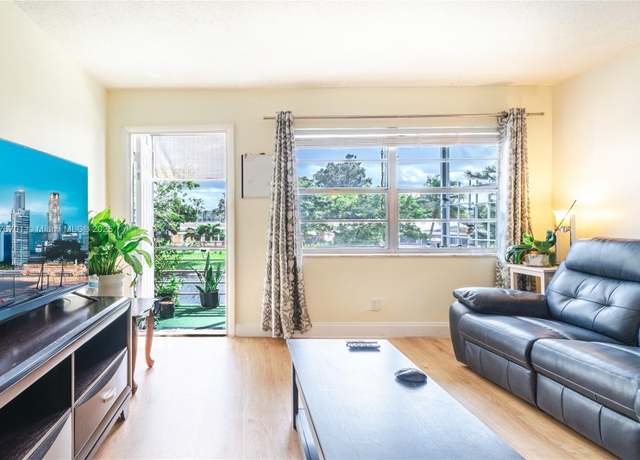 Property at 4310 NW 12th Ct #206, Lauderhill, FL 33313, 1 bed, 1 bath