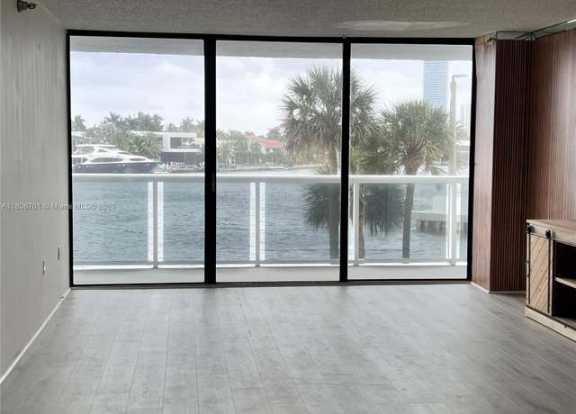 Property at 20515 E Country Club Dr #245, Aventura, FL 33180, 2 beds, 2 baths