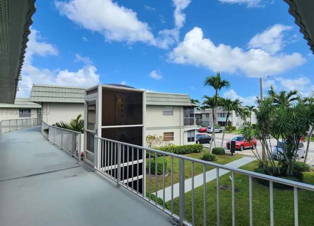 Property at 372 Flanders H #372, Delray Beach, FL 33484, 2 beds, 2 baths