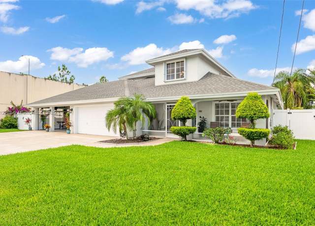 Property at 6459 Ungerer St, Jupiter, FL 33458, 4 beds, 3.5 baths