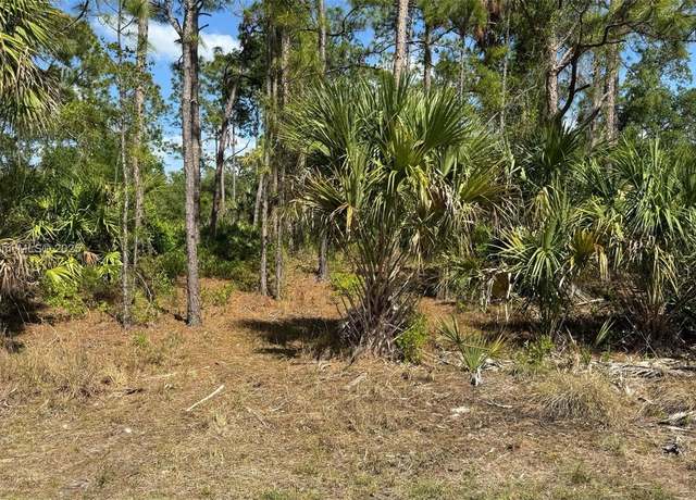 Property at 272 Ellington St, Port Charlotte, FL 33953