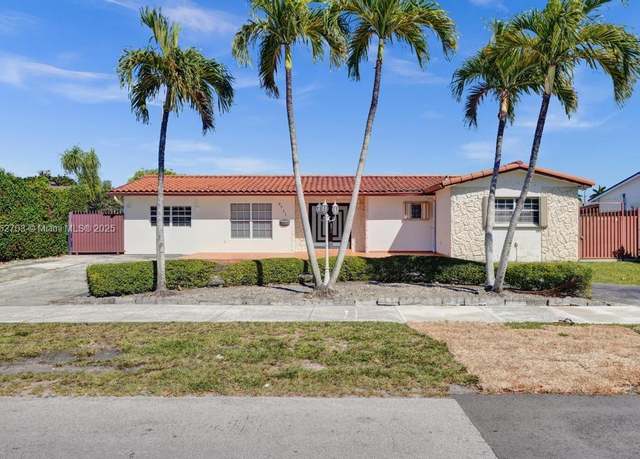 Property at 2711 SW 117th Ct, Miami, FL 33175, 5 beds, 4 baths