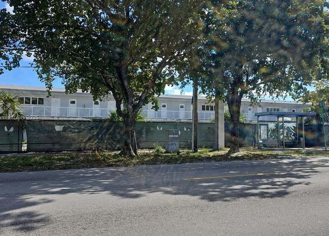 Property at 18975 NE 2nd Ave #1203, Miami, FL 33179, 1 bed, 1 bath