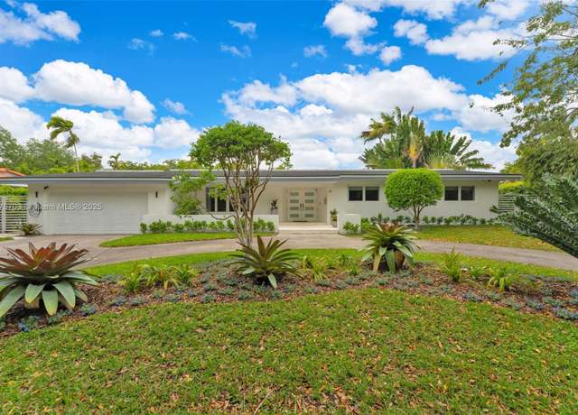 Property at 45 Morningside Dr, Coral Gables, FL 33133, 2 beds, 2.5 baths
