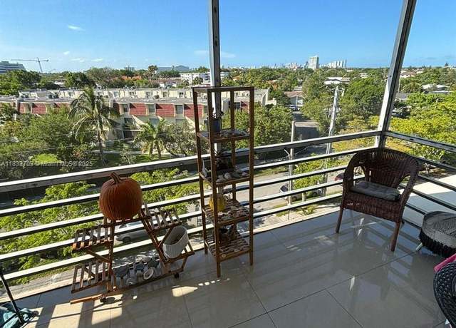 Property at 1750 NE 115th St #608, Miami, FL 33181, 1 bath