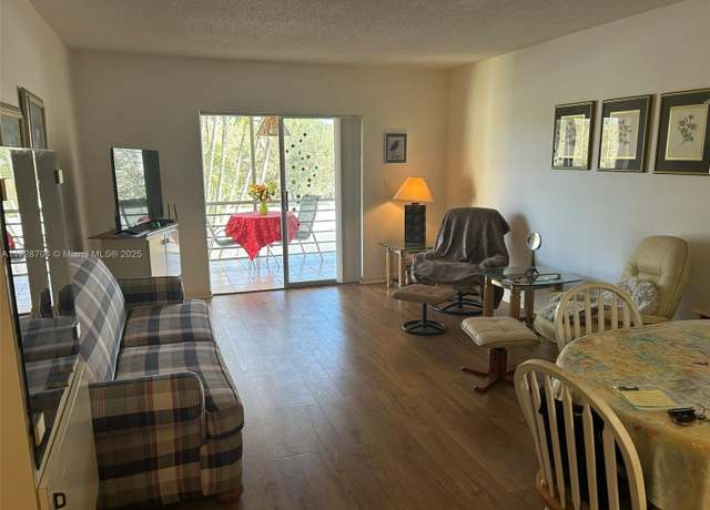 Property at 5620 SW 3rd Pl #204, Margate, FL 33068, 1 bed, 1 bath