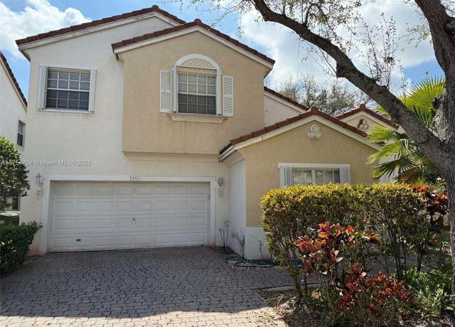 Property at 7558 NW 17th Dr, Pembroke Pines, FL 33024, 3 beds, 3 baths