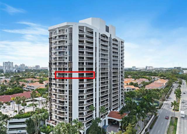 Property at 3600 Yacht Club Dr #1102, Aventura, FL 33180, 3 beds, 2 baths