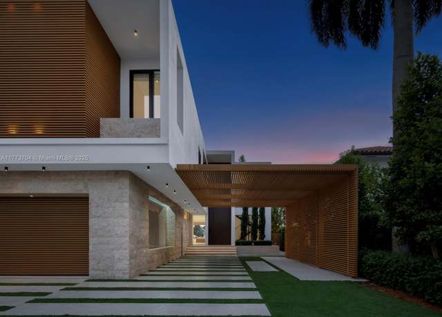 Property at 94 S Hibiscus Dr, Miami Beach, FL 33139, 4 beds, 5.5 baths