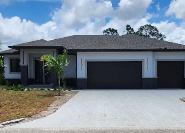 Property at 47 E Brig Cir, FL 33946, 3 beds, 2.5 baths