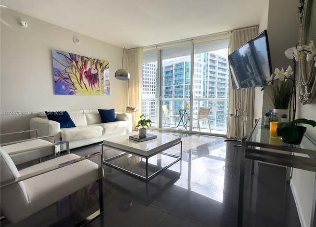 Property at 485 Brickell Ave #3307, Miami, FL 33131, 1 bed, 1 bath