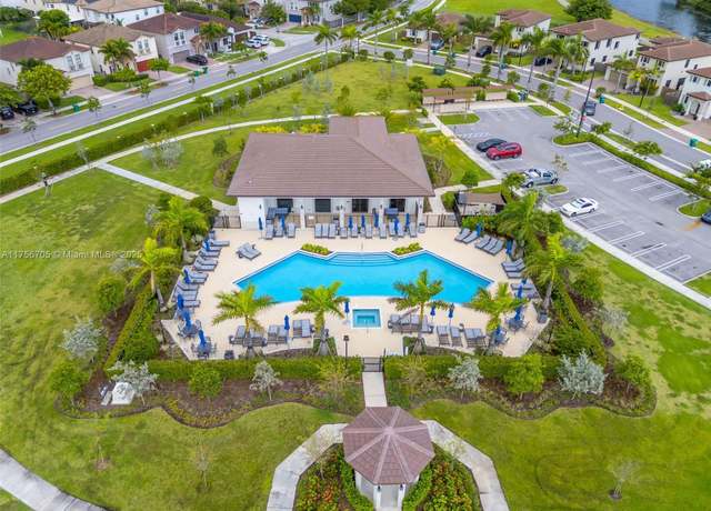 Property at 10055 SW 228th Ter #10055, Miami, FL 33190, 3 beds, 3 baths
