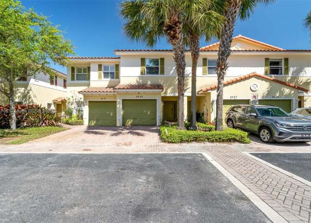 Property at 2429 NW 31st Ct #2429, Oakland Park, FL 33309, 2 beds, 2.5 baths