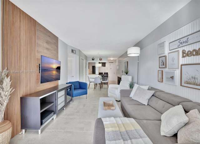 Property at 300 Golden Isles Dr #204, Hallandale Beach, FL 33009, 1 bed, 1 bath