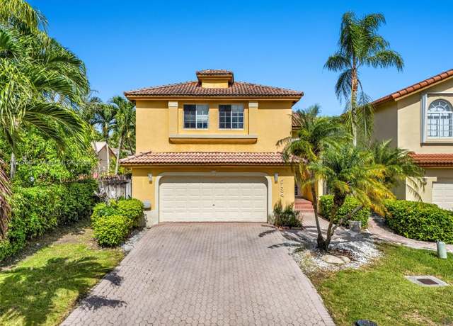 Property at 5134 NW 113th Ave, Doral, FL 33178, 4 beds, 3 baths