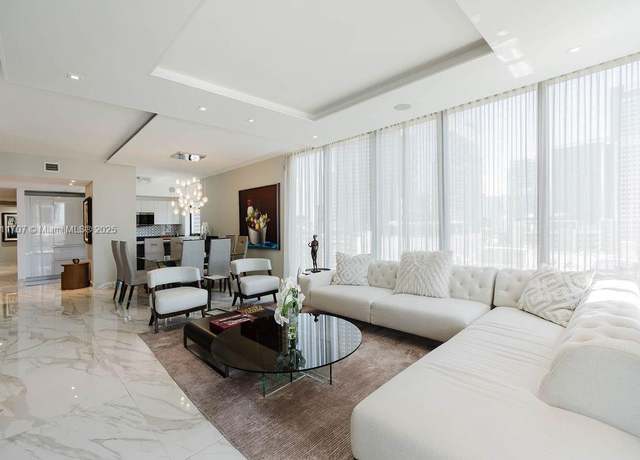 Property at 1010 Brickell Ave #1501, Miami, FL 33131, 3 beds, 3 baths
