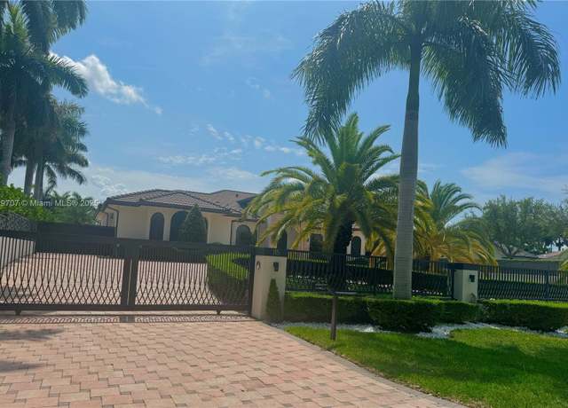 Property at 115 NW 128th Ave, Miami, FL 33182, 5 beds, 5 baths