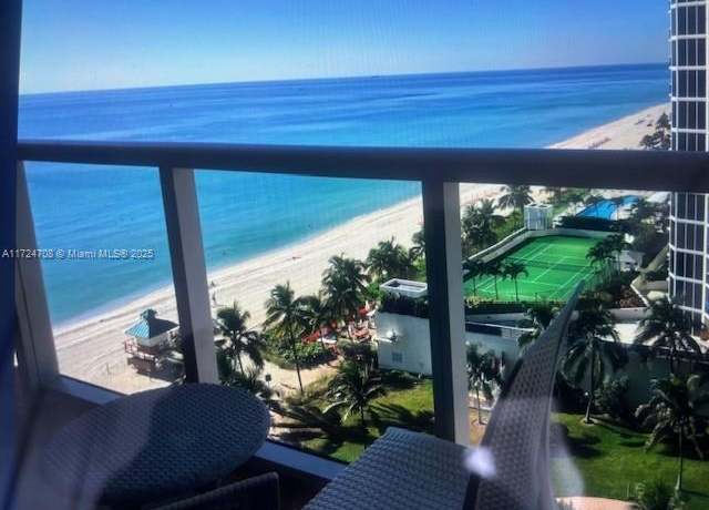 Property at 19201 Collins Ave #1009, Sunny Isles Beach, FL 33160, 1 bath