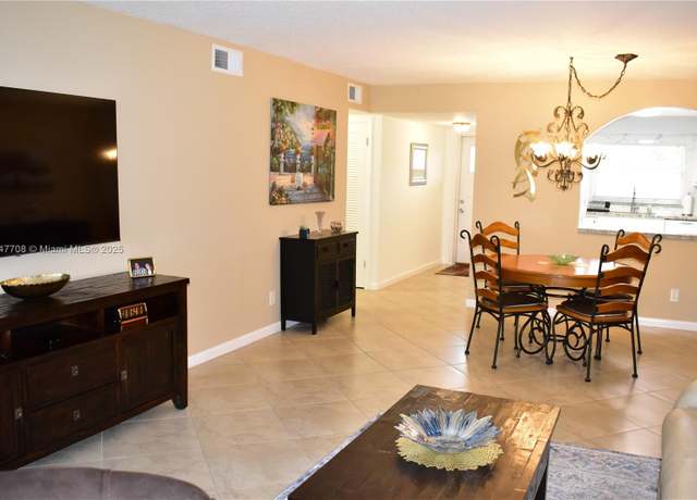 Property at 9320 Sunrise Lakes Blvd #107, Sunrise, FL 33322, 2 beds, 2 baths