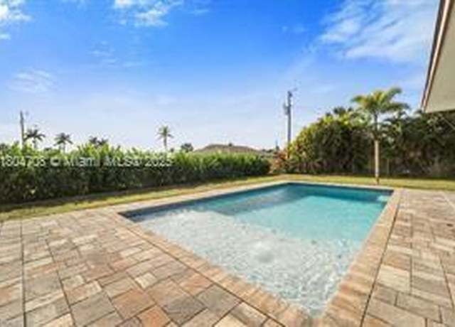 Property at 118 SE 46th Ter, Cape Coral, FL 33904, 3 beds, 2 baths