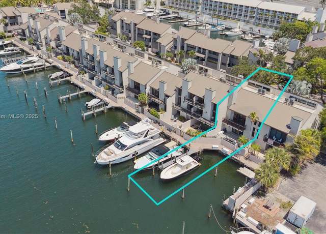 Property at 39 Portside Dr Unit 39B, Fort Lauderdale, FL 33316, 2 beds, 2.5 baths