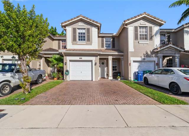 Property at 11843 SW 152nd Ct, Miami, FL 33196, 3 beds, 2.5 baths