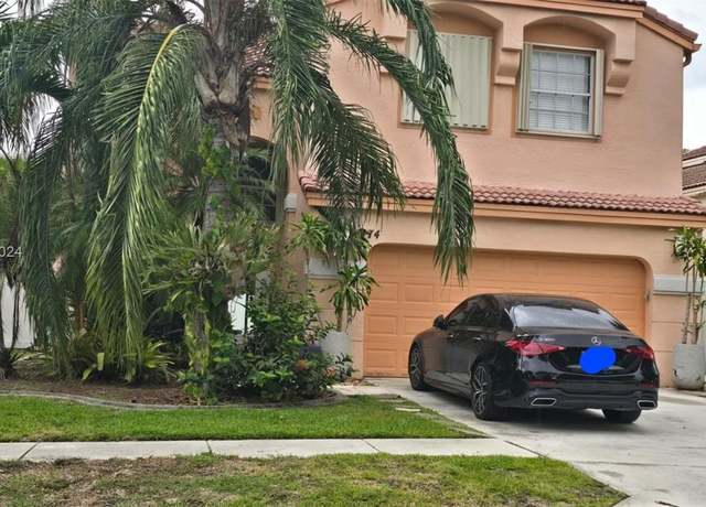 Property at 1474 NW 153rd Ln, Pembroke Pines, FL 33028, 4 beds, 2.5 baths