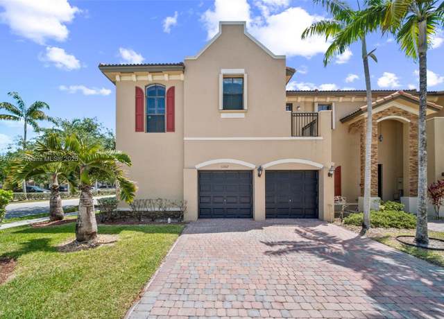 Property at 11302 SW 238th St, Homestead, FL 33032, 4 beds, 2.5 baths
