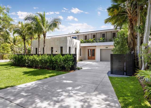 Property at 2905 Washington St, Miami, FL 33133, 5 beds, 5.5 baths