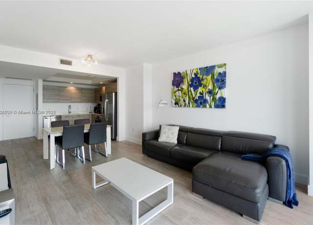 Property at 121 NE 34th St #3012, Miami, FL 33137, 1 bed, 1 bath
