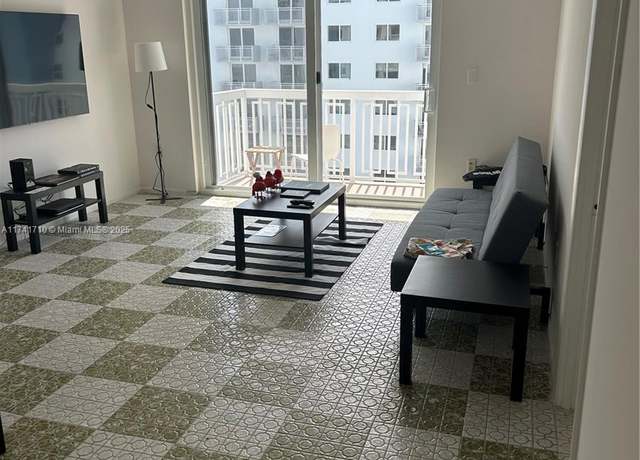 Property at 401 Ocean Dr #810, Miami Beach, FL 33139, 1 bed, 1 bath