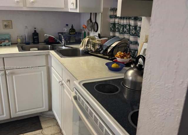 Property at 5830 NW 64th Ave #109, Tamarac, FL 33319, 2 beds, 2 baths