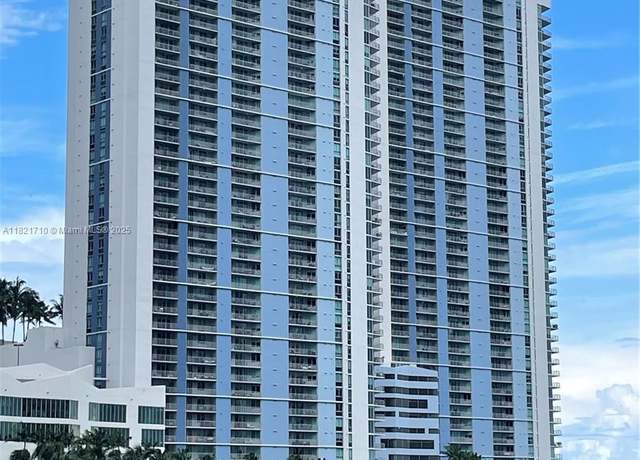 Property at Undisclosed address, Miami, FL 33131, 2 beds, 2 baths