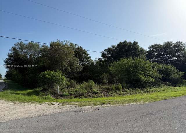 Property at 203 Bald Cypress Ave, Clewiston, FL 33440