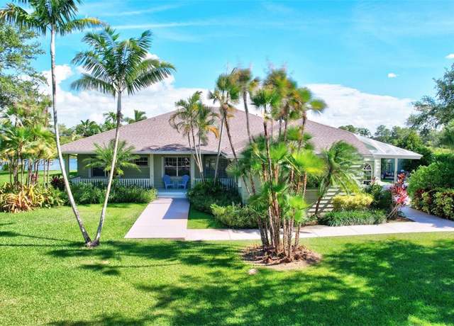 Property at 20406 SW 54th Pl, Pembroke Pines, FL 33332, 3 beds, 2 baths