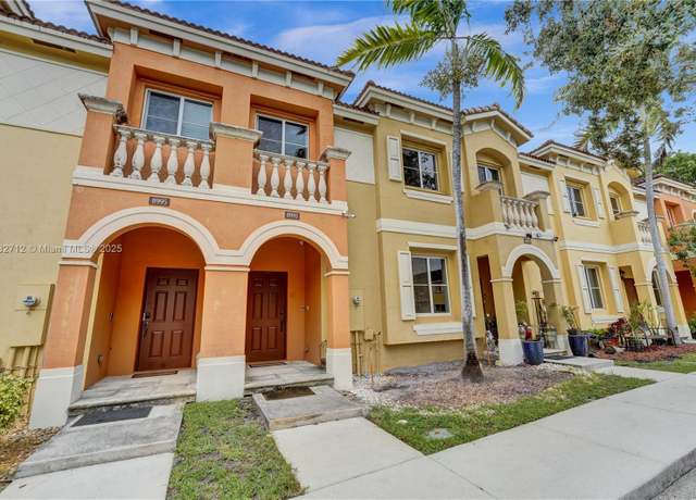 Property at 8993 SW 17th Ct, Miramar, FL 33025, 3 beds, 2.5 baths