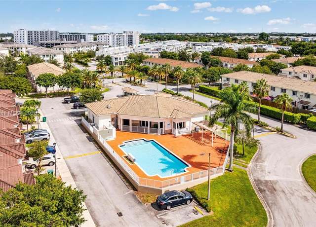Property at 14116 SW 260th St #105, Homestead, FL 33032, 3 beds, 2.5 baths