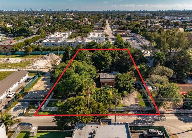 Property at 13265 Alexandria Dr, Opa-locka, FL 33054, 8 beds, 6 baths