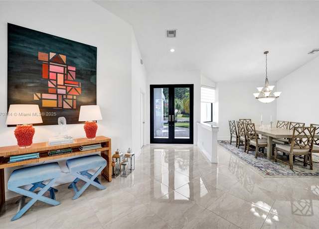 Property at 2649 Nelson Ct, Weston, FL 33332, 4 beds, 3 baths