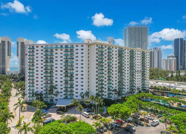 Property at 19370 Collins Ave #324, Sunny Isles Beach, FL 33160, 1 bed, 1 bath